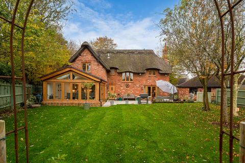 4 bedroom detached house for sale, Holly Tree Cottage, Stanford On Avon, Northamptonshire NN6 6JR