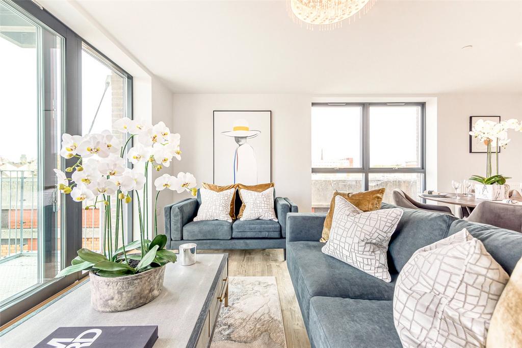 Show Apartment