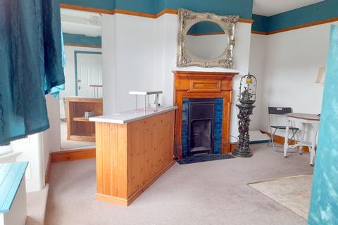 Townhouse for sale, Short Bridge Street, Newtown SY16
