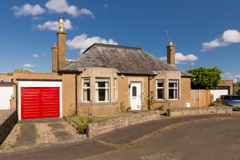 4 bedroom detached bungalow for sale - Park Grove, Edinburgh EH16