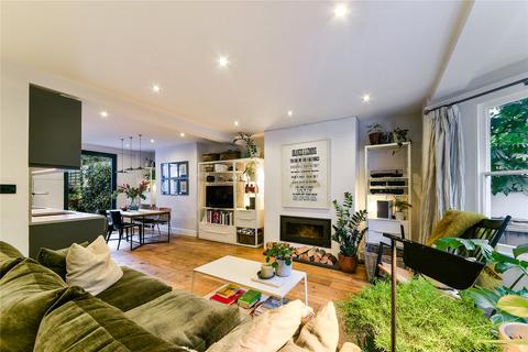 22b Cadogan Terrace, London, E9 5EG