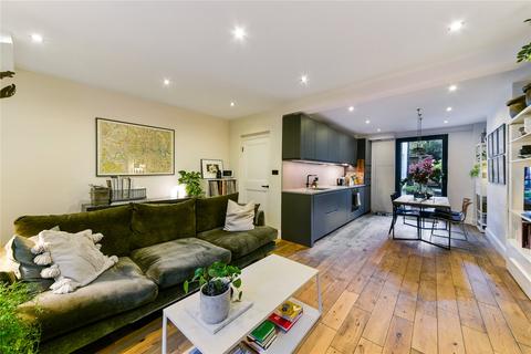 22b Cadogan Terrace, London, E9 5EG