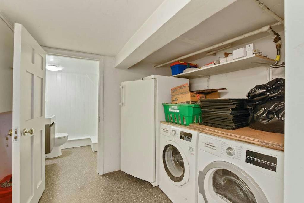 Cellar/WC/Utility Rm