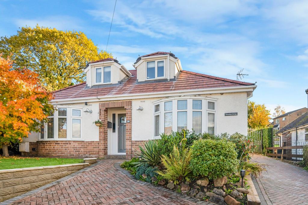 Caerphilly Close, Rhiwderin, NP10 4 bed detached house for sale £475,000