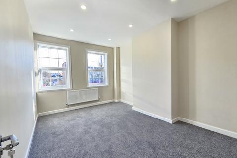 2 bedroom flat to rent, High Street, Orpington BR6