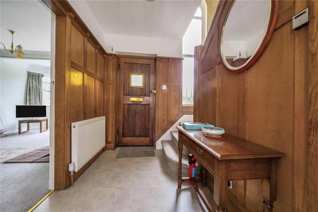 Entrance/Hallway