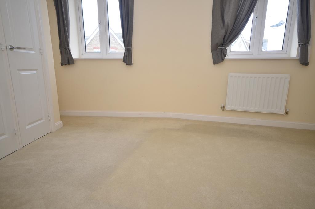 Willow bedroom 1