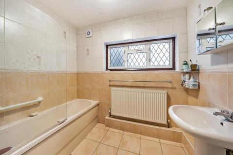 22 Cedarhurst Drive, London, SE9 5LP