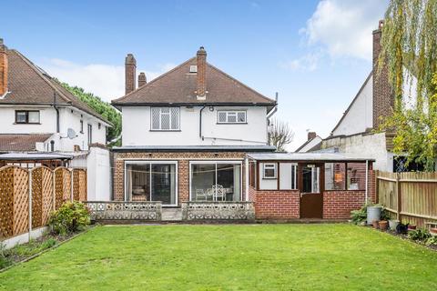 22 Cedarhurst Drive, London, SE9 5LP