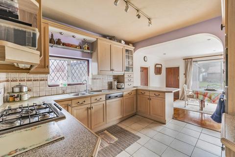 22 Cedarhurst Drive, London, SE9 5LP