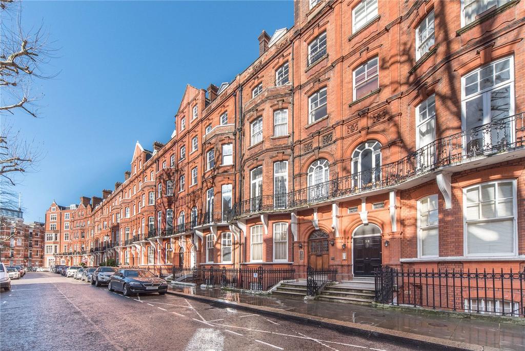 Kensington Court, London, W8 13 bed block of apartments for sale £