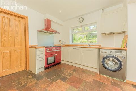 5 bedroom semi-detached house to rent, Walmer Crescent, Brighton BN2