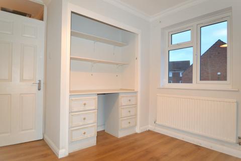 undefined, Rochfords Gardens, Slough, Berkshire, SL2
