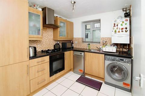 53 Clemence Road, Dagenham, RM10 9YQ