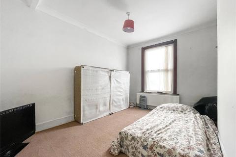 3 bedroom end of terrace house for sale, Trafalgar Street, Gillingham, Kent, ME7