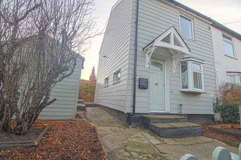 2 bedroom semi-detached house to rent, Providence Place, Colchester, Essex, CO1