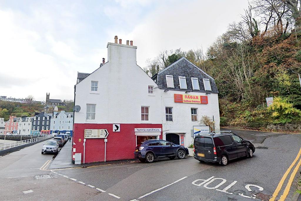 Back Brae, Tobermory, Isle of Mull PA75 Property £155,000