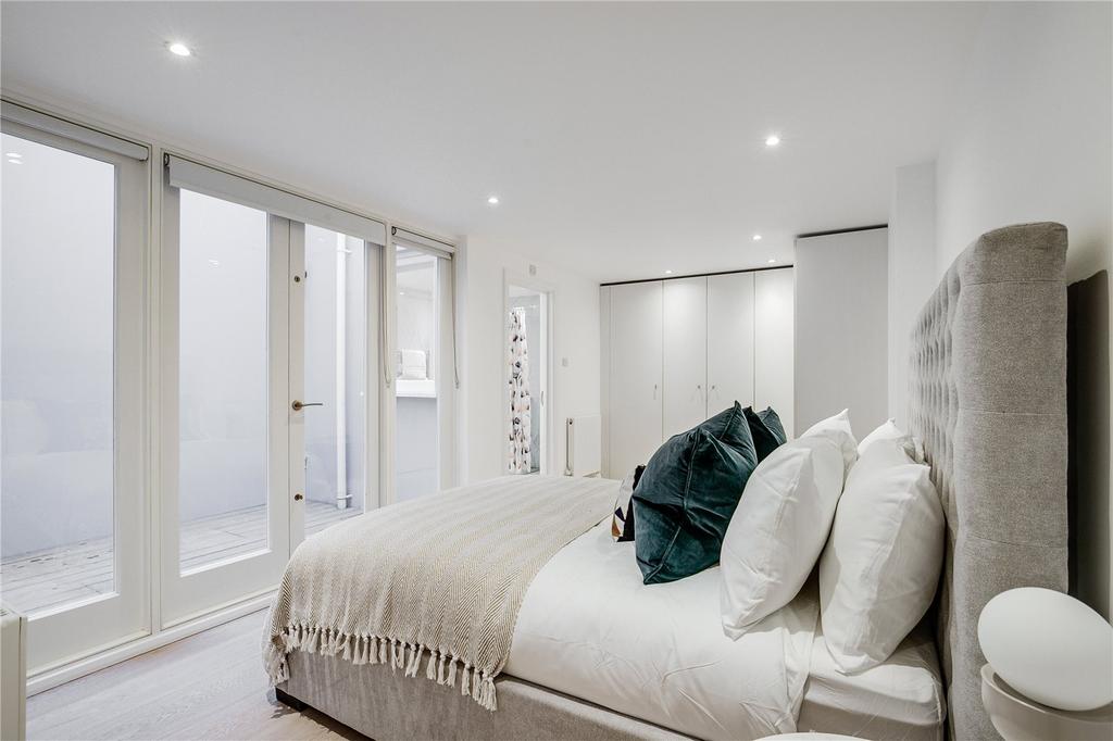 Principal Bedroom