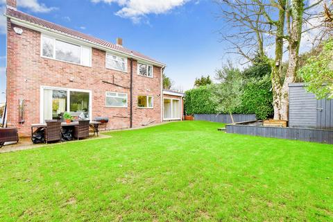 4 bedroom detached house for sale, Hazling Dane, Shepherdswell, Dover, Kent