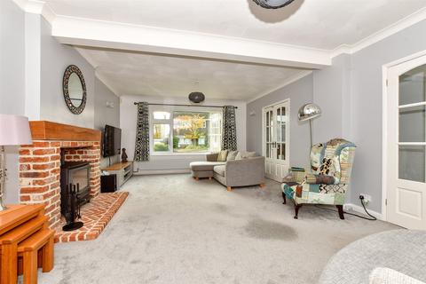 4 bedroom detached house for sale, Hazling Dane, Shepherdswell, Dover, Kent