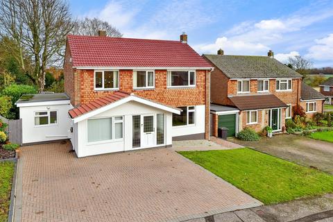 4 bedroom detached house for sale, Hazling Dane, Shepherdswell, Dover, Kent