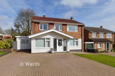 4 bedroom detached house for sale, Hazling Dane, Shepherdswell, Dover, Kent