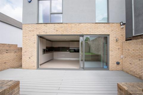 1 Leckhampton Rise, Cheltenham, GL53 0AP