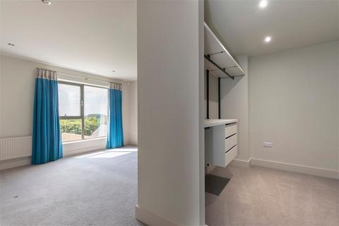 1 Leckhampton Rise, Cheltenham, GL53 0AP