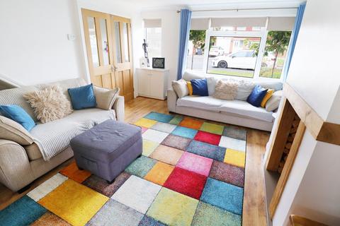 8 Collins Way, Alcester, B49 6QS