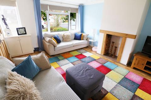 8 Collins Way, Alcester, B49 6QS
