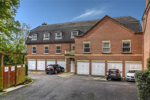 3 bedroom penthouse for sale, Newitt Place, Bassett, Southampton, Hampshire, SO16