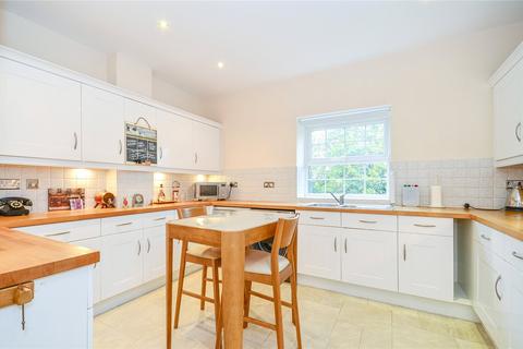 3 bedroom penthouse for sale, Newitt Place, Bassett, Southampton, Hampshire, SO16