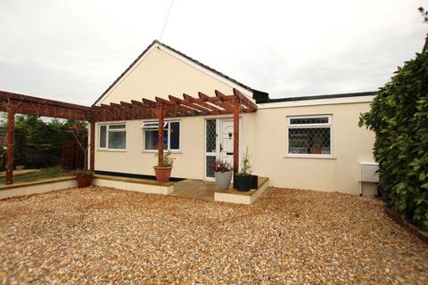 4 bedroom detached bungalow for sale, SOUTH ROAD, HORNDEAN