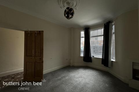 3 bedroom terraced house to rent, Bedford Street, Crewe