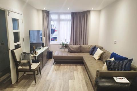 undefined, Southfields, London