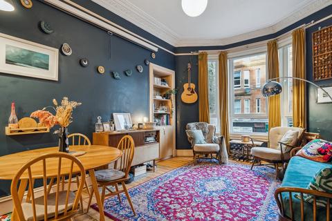 2 bedroom flat for sale - Calder Street, Flat 1/1, Govanhill, Glasgow, G42 7RX