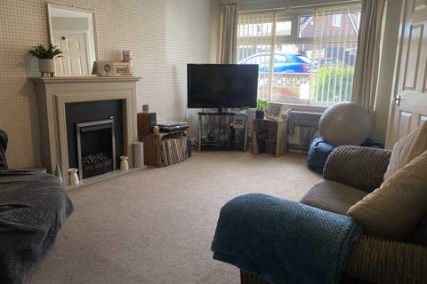 58 Cornish Way, Royton, Oldham, OL2 6JY