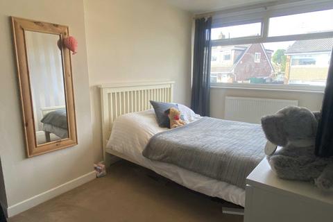 58 Cornish Way, Royton, Oldham, OL2 6JY