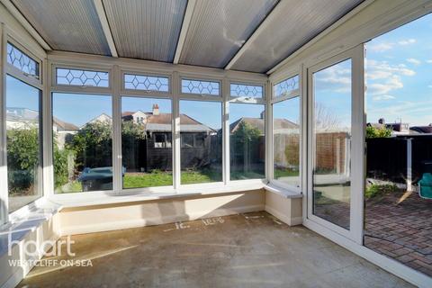 114 Manners Way, Southend-on-sea, SS2 6PZ