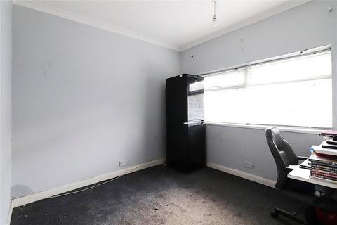 2 bedroom maisonette for sale, Shirley Close, Dartford, Kent, DA1