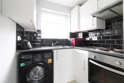 2 bedroom maisonette for sale, Shirley Close, Dartford, Kent, DA1