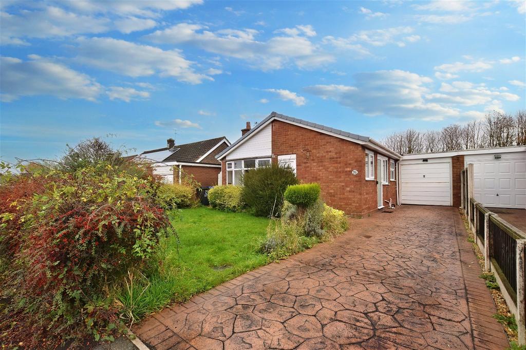 Malpas Road, Runcorn 2 bed detached bungalow for sale £235,000