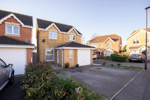 3 bedroom detached house for sale, Osborne Heights, East Cowes