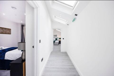 2 bedroom flat for sale - London SE22