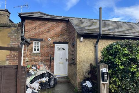 1 bedroom terraced house for sale - 2 Mote Bungalows, Mote Park, Maidstone, Kent