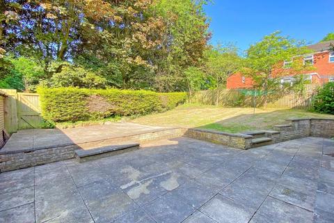4 bedroom detached house for sale - Laverton Gardens, Harrogate