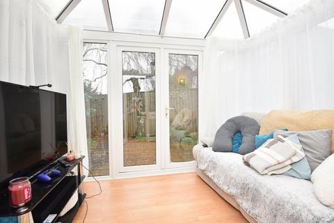 16 Beech Avenue, Harrogate, HG2 8DY