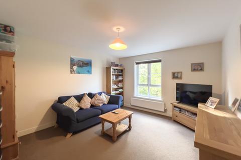 79 Blakeslee Drive, Exeter, EX2 7FN