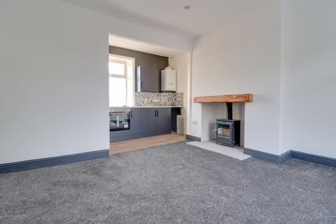2 bedroom terraced house for sale - Rochdale Road, Greetland, Halifax, West Yorkshire, HX4