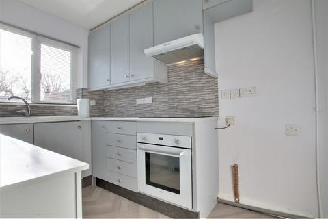 2 bedroom terraced house to rent, Mayfly Close, Chatteris